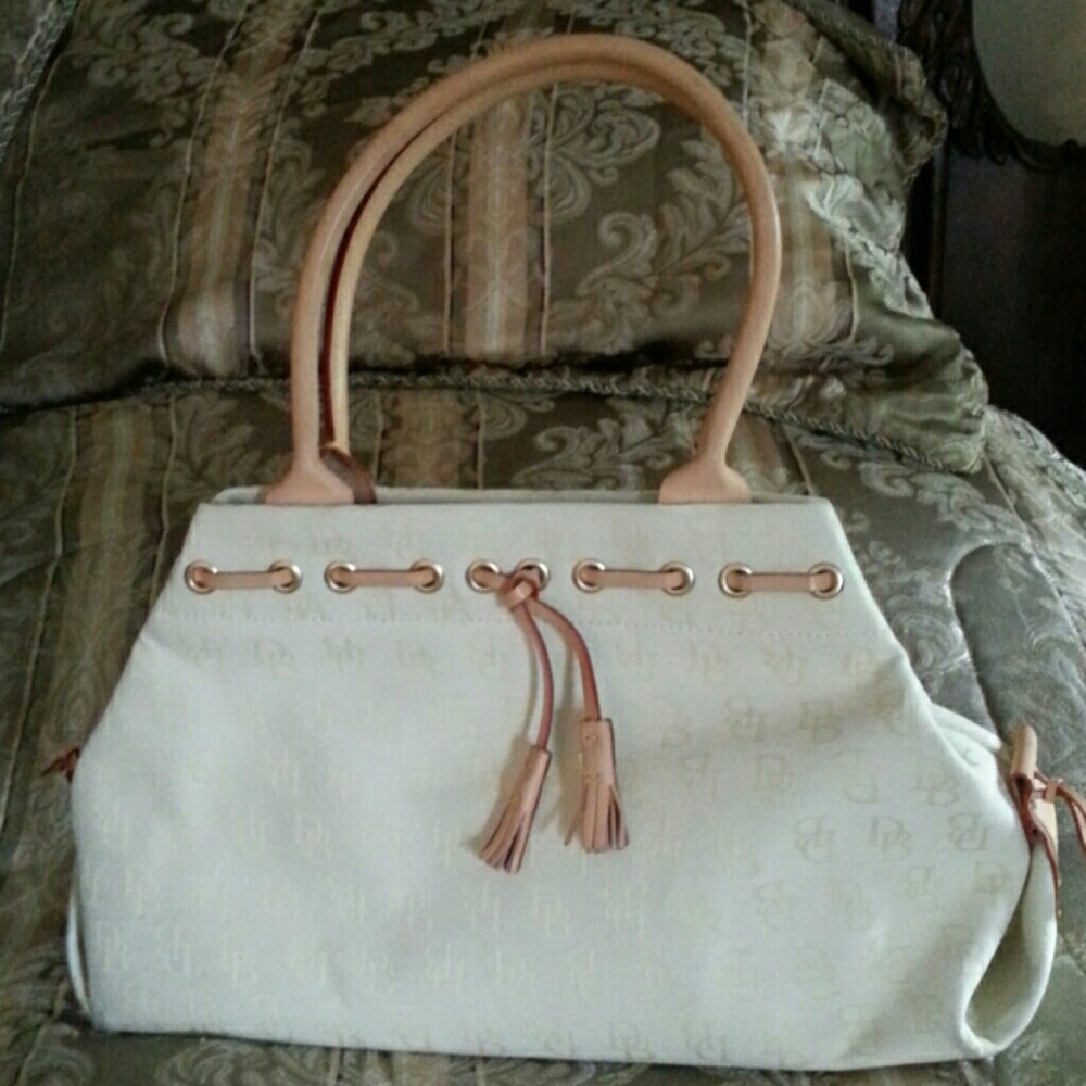 Dooney & Bourke Cream Purse